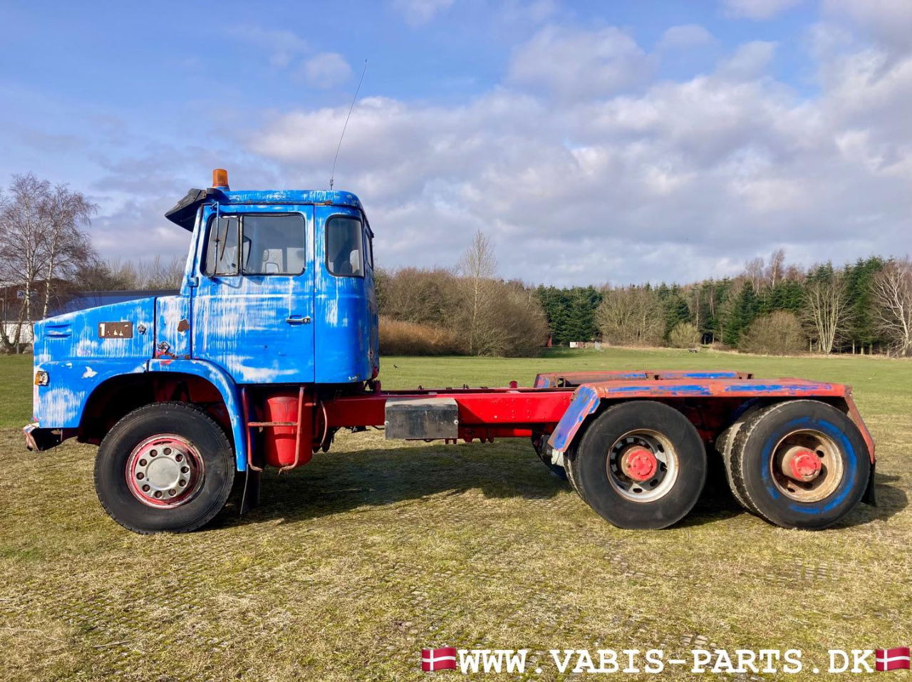 Scania LT145 Torpedo Oldtimer 6X4 - Kamion sa golom šasijom i zatvorenom kabinom: slika 2 Scania LT145 Torpedo Oldtimer 6X4 - Kamion sa golom šasijom i zatvorenom kabinom: slika 2