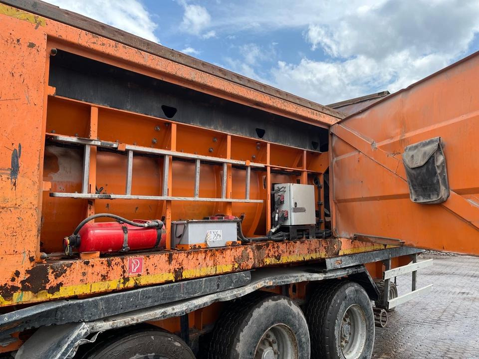 Doppstadt DW 3060 F BJ 2016 einer der letzten Büffel - Industrijski šreder: slika 4 Doppstadt DW 3060 F BJ 2016 einer der letzten Büffel - Industrijski šreder: slika 4