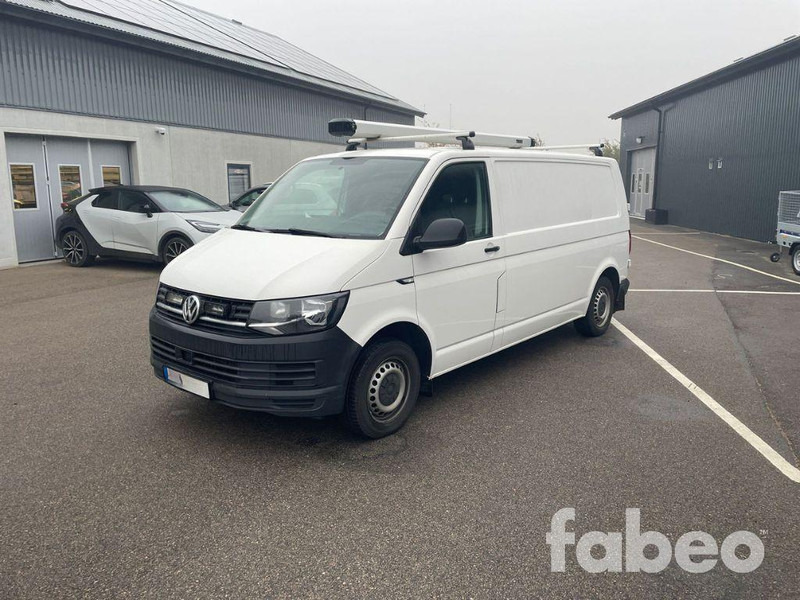 Volkswagen Transporter T30 2.0 TDI - Mali kombi: slika 1 Volkswagen Transporter T30 2.0 TDI - Mali kombi: slika 1