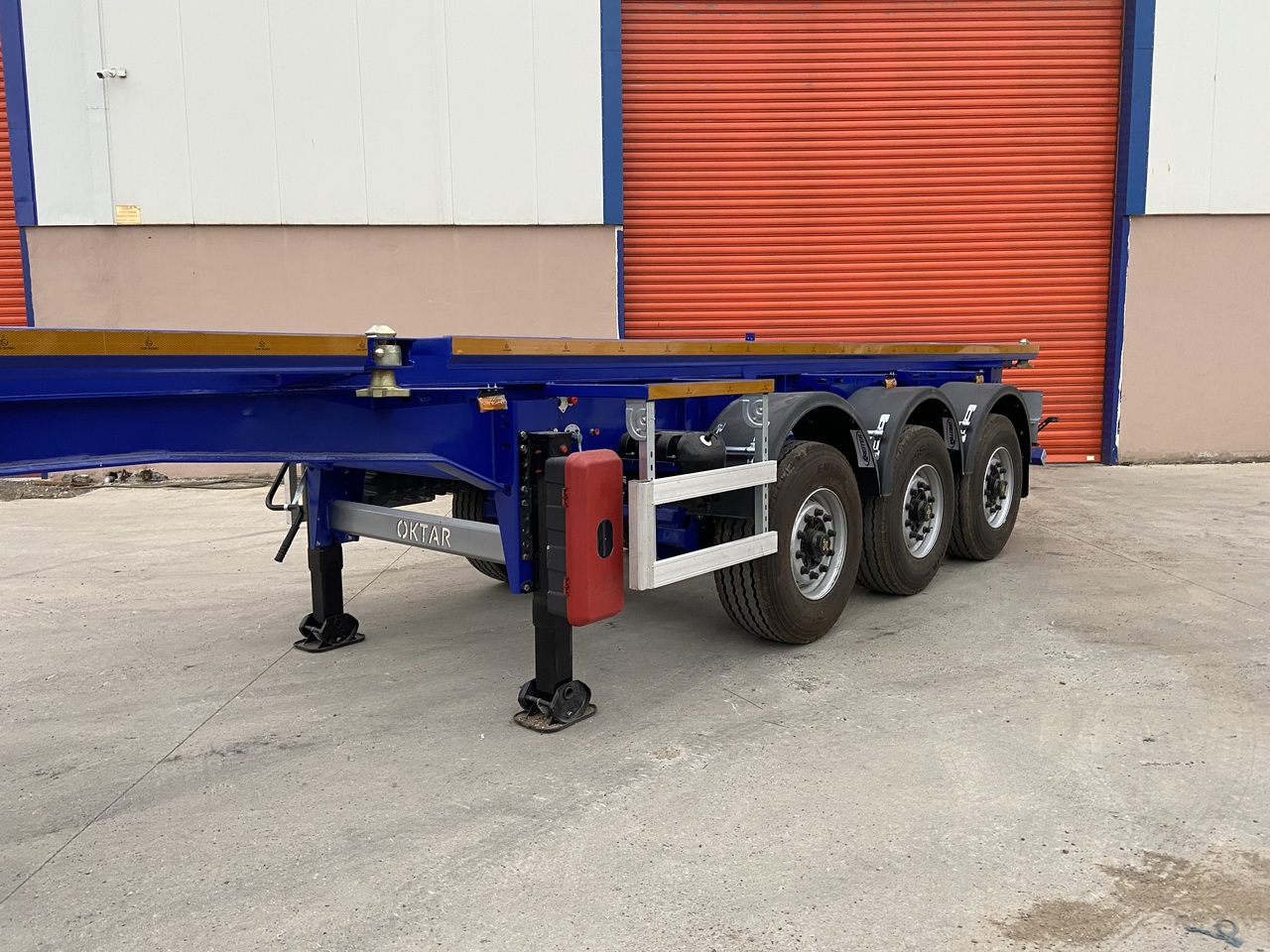 OKTAR CONTAINER TIPPER TRAILER ADR 2025 - Poluprikolica za prevoz kontejnera/ Poluprikolica sa promenjivim sandukom: slika 5 OKTAR CONTAINER TIPPER TRAILER ADR 2025 - Poluprikolica za prevoz kontejnera/ Poluprikolica sa promenjivim sandukom: slika 5