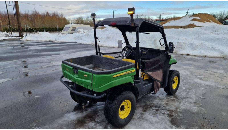 John Deere GATOR XUV 550 4X4 - ATV/ Četvorotočkaš: slika 3 John Deere GATOR XUV 550 4X4 - ATV/ Četvorotočkaš: slika 3