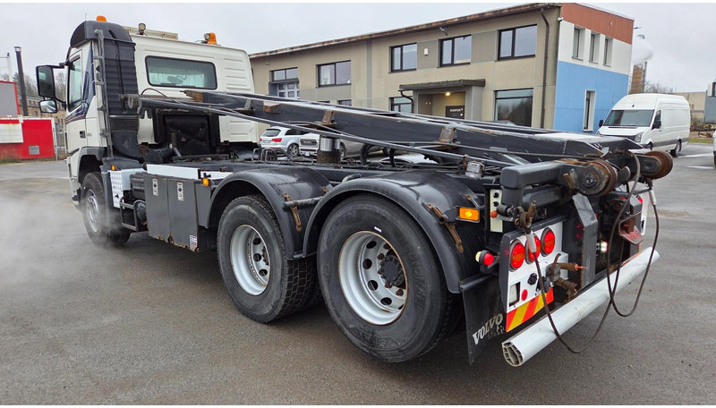 Volvo FM420 6X2 manual full steel - Kamion sa kablovskim sistemom: slika 4 Volvo FM420 6X2 manual full steel - Kamion sa kablovskim sistemom: slika 4