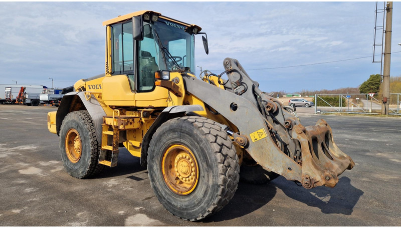 Volvo L90F - Utovarivač točkaš: slika 2 Volvo L90F - Utovarivač točkaš: slika 2