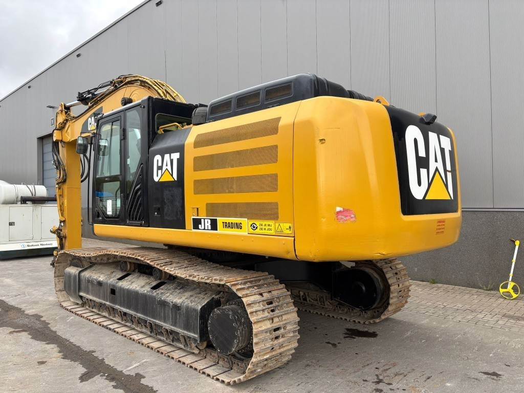 CAT 336F L XE (New Undercarriage)  - Bager guseničar: slika 3 CAT 336F L XE (New Undercarriage)  - Bager guseničar: slika 3