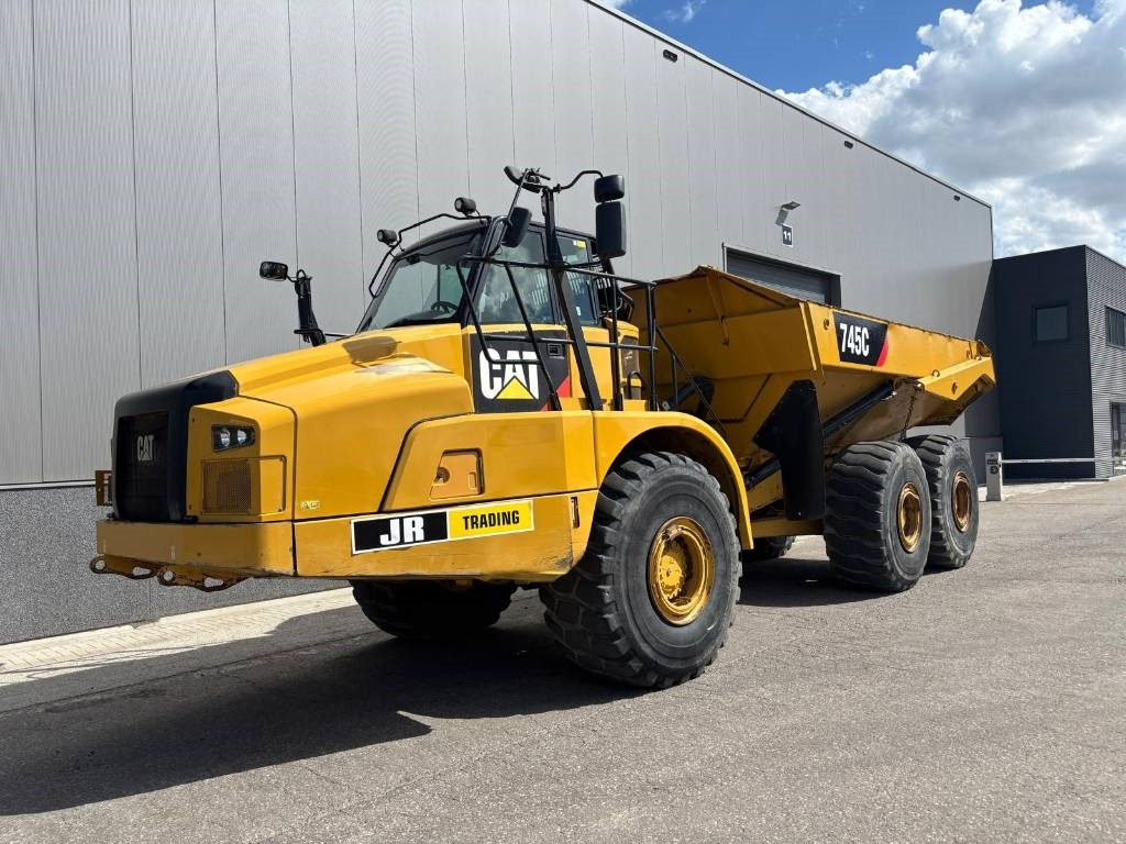 CAT 745 C (CE /Low Hours)  - Zglobni kiper: slika 2 CAT 745 C (CE /Low Hours)  - Zglobni kiper: slika 2