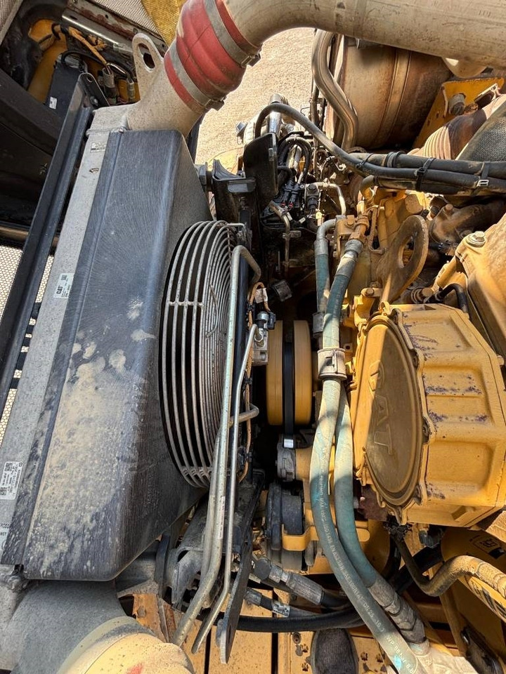 Zglobni kiper CAT 745 C: slika 17 Zglobni kiper CAT 745 C: slika 17