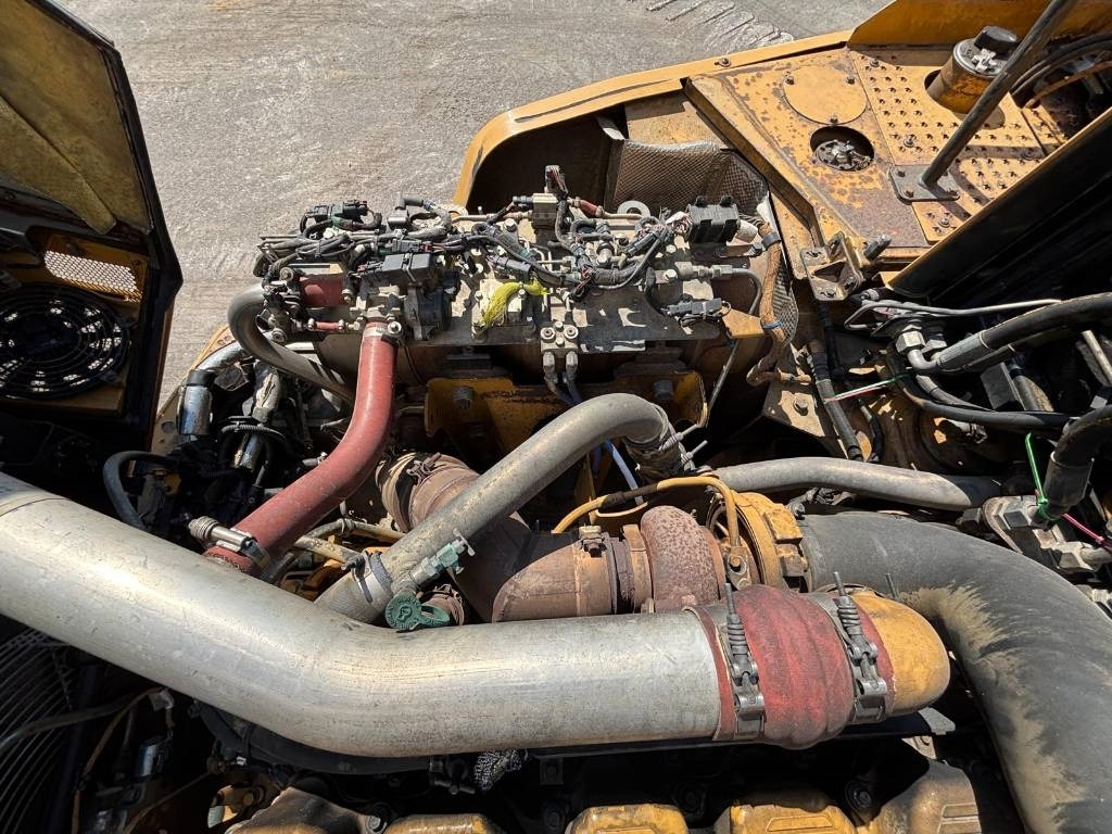 Zglobni kiper CAT 745 C: slika 15 Zglobni kiper CAT 745 C: slika 15