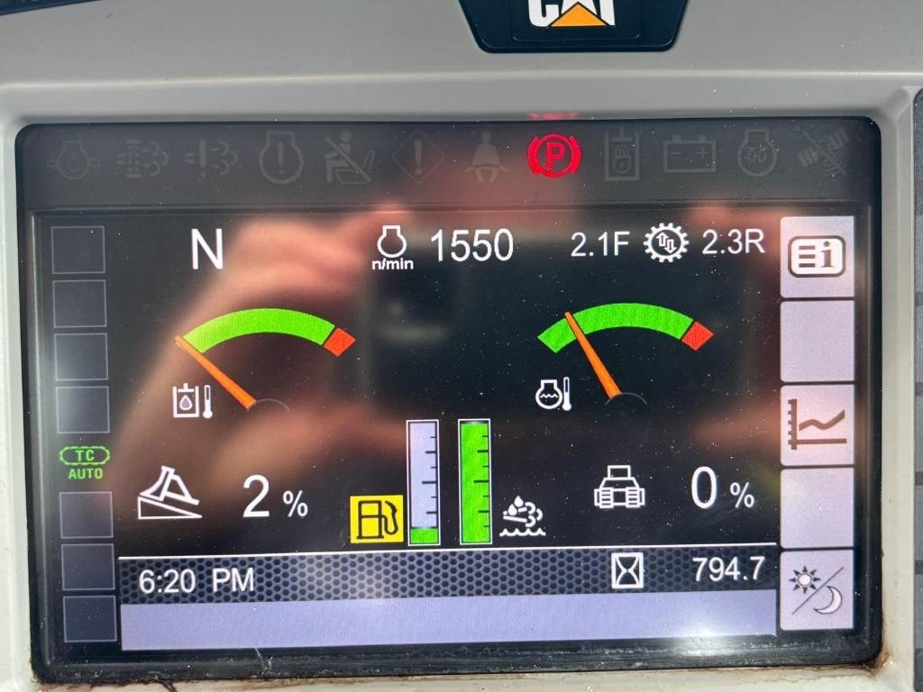 Buldožer CAT D 6 K 2 XL (Low Verified Hours): slika 9 Buldožer CAT D 6 K 2 XL (Low Verified Hours): slika 9