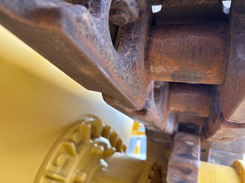 Buldožer CAT D 6 K 2 XL (Low Verified Hours): slika 29 Buldožer CAT D 6 K 2 XL (Low Verified Hours): slika 29