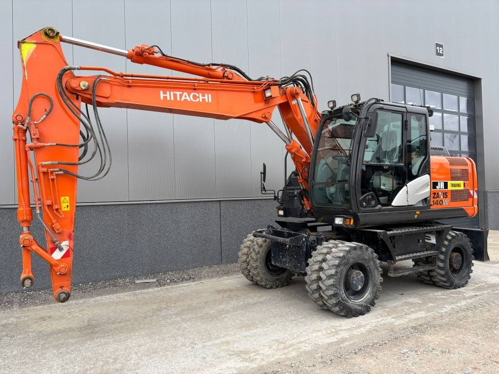 Hitachi ZX 140 W-5B - Bager točkaš: slika 2 Hitachi ZX 140 W-5B - Bager točkaš: slika 2
