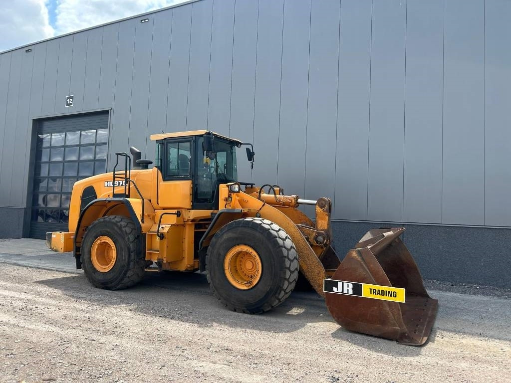 Utovarivač točkaš Hyundai HL 970: slika 7