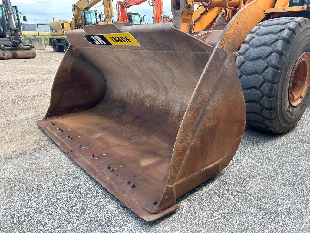 Utovarivač točkaš Hyundai HL 970: slika 10