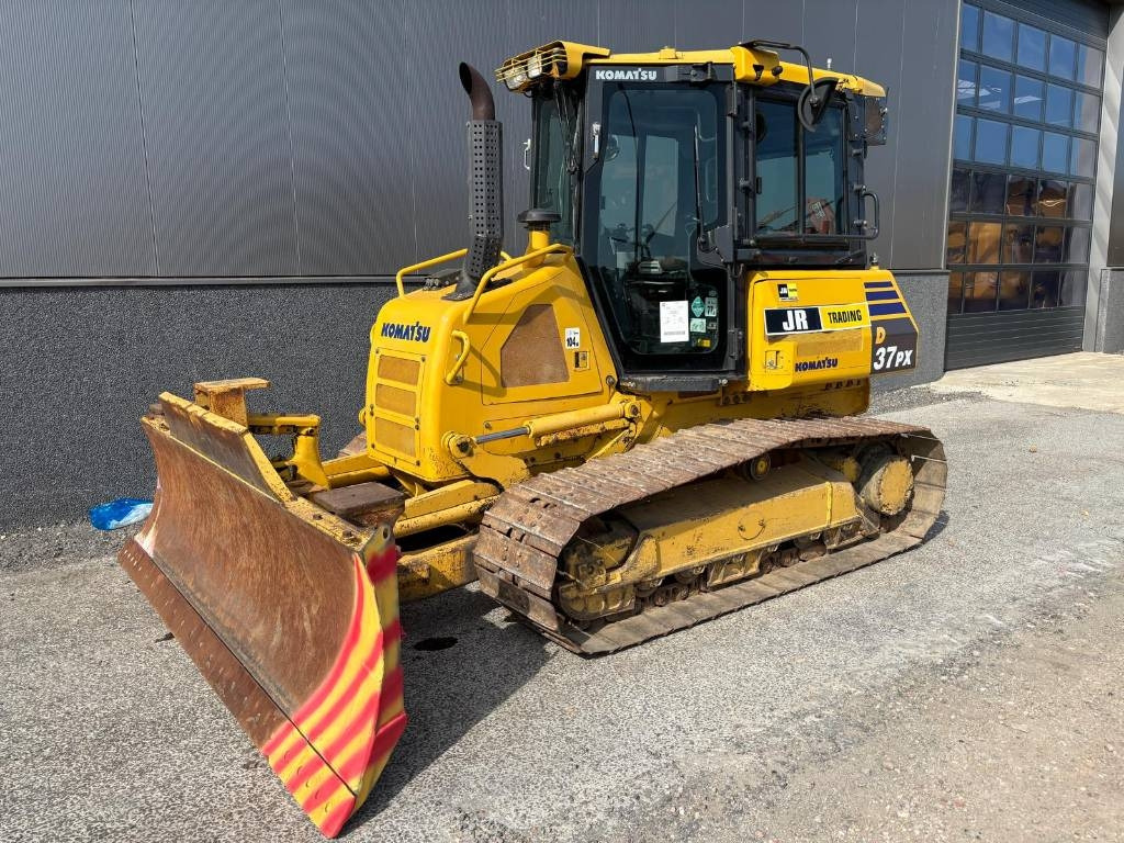 Komatsu D37 PX-23 - Buldožer: slika 1 Komatsu D37 PX-23 - Buldožer: slika 1