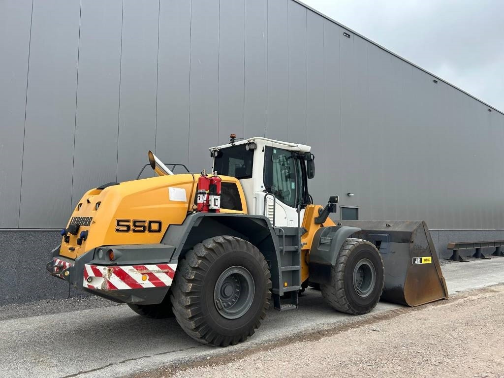 Liebherr L 550 (Comes with High-tip - Mit Hochkipper)  - Utovarivač točkaš: slika 5 Liebherr L 550 (Comes with High-tip - Mit Hochkipper)  - Utovarivač točkaš: slika 5