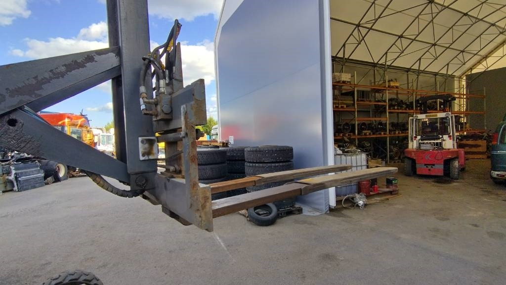 Moffett M4 25.4 ajoneuvotrukki  - Prenosni viljuškar: slika 3 Moffett M4 25.4 ajoneuvotrukki  - Prenosni viljuškar: slika 3