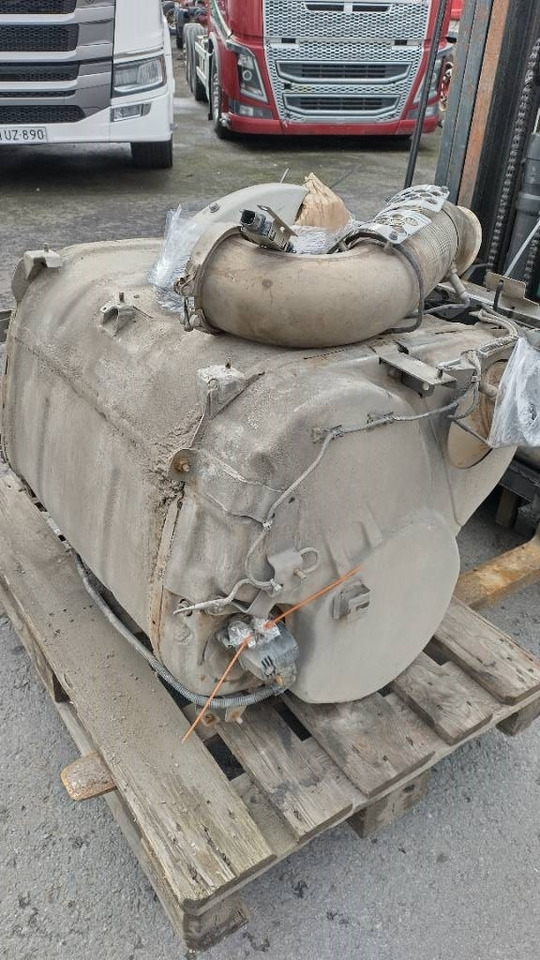Scania NG580 pystyputki katalysaattori täydellinen pake - Motor za Kamion: slika 3 Scania NG580 pystyputki katalysaattori täydellinen pake - Motor za Kamion: slika 3