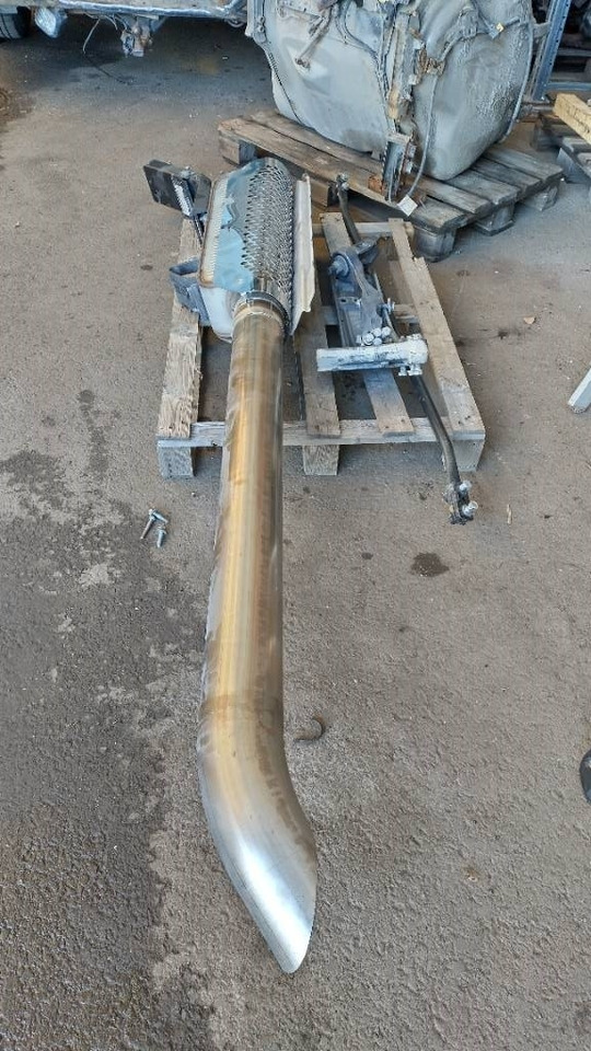 Scania NG580 pystyputki katalysaattori täydellinen pake - Motor za Kamion: slika 2 Scania NG580 pystyputki katalysaattori täydellinen pake - Motor za Kamion: slika 2