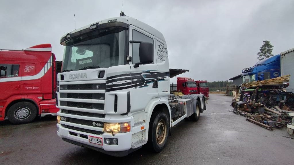 Scania R164 480 rautajouset,av4100mm , ADR. HIENO!! - Kamion sa golom šasijom i zatvorenom kabinom: slika 2 Scania R164 480 rautajouset,av4100mm , ADR. HIENO!! - Kamion sa golom šasijom i zatvorenom kabinom: slika 2