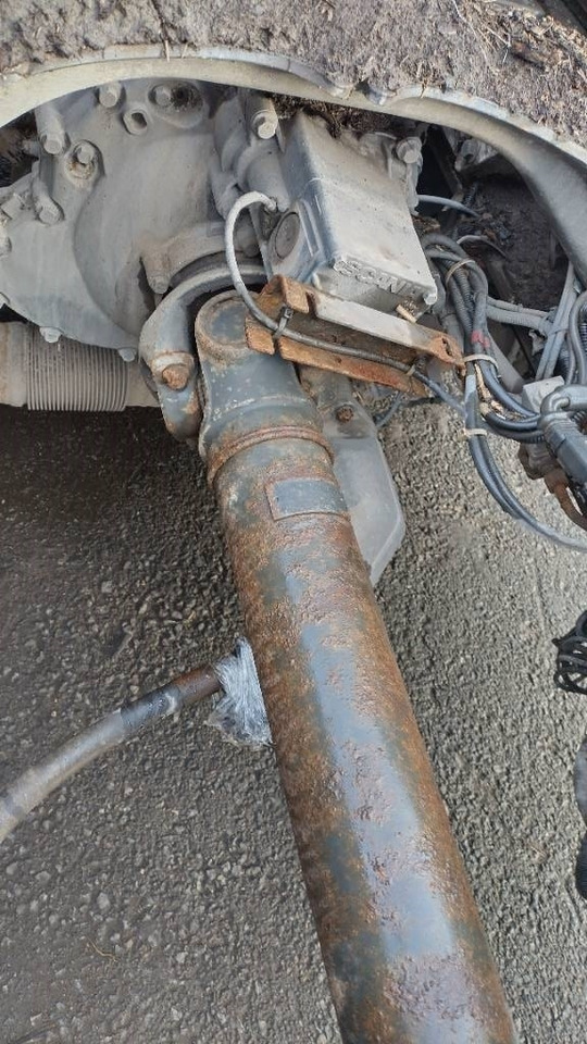 Scania R580 8x2 täysilma alusta,8m runko  - Kamion sa golom šasijom i zatvorenom kabinom: slika 5 Scania R580 8x2 täysilma alusta,8m runko  - Kamion sa golom šasijom i zatvorenom kabinom: slika 5