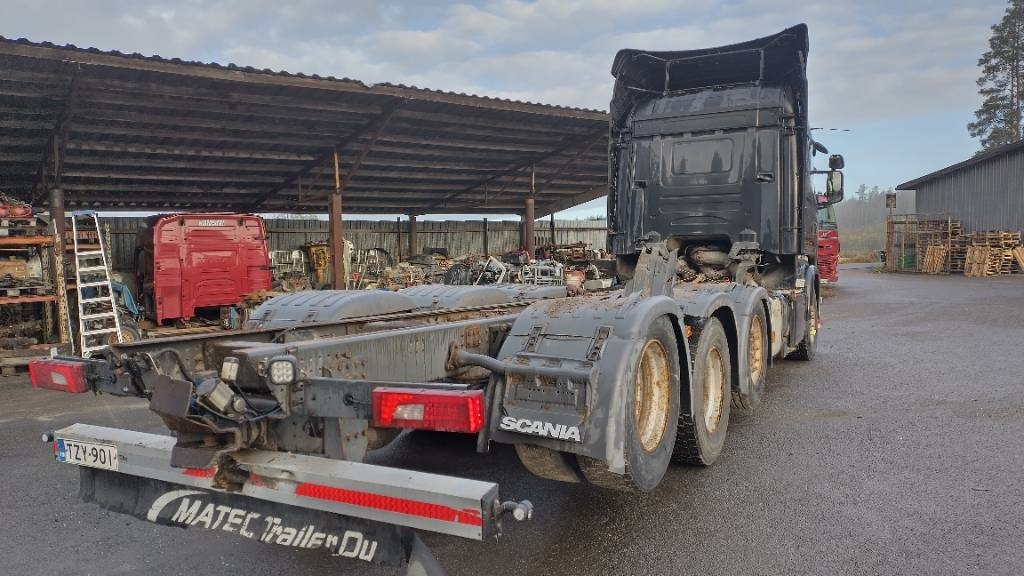 Scania R580 8x2 täysilma alusta,8m runko  - Kamion sa golom šasijom i zatvorenom kabinom: slika 3 Scania R580 8x2 täysilma alusta,8m runko  - Kamion sa golom šasijom i zatvorenom kabinom: slika 3