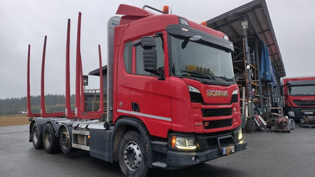 Scania XT650 8x4 puuvarustus,rautajouset - Šticar: slika 4 Scania XT650 8x4 puuvarustus,rautajouset - Šticar: slika 4