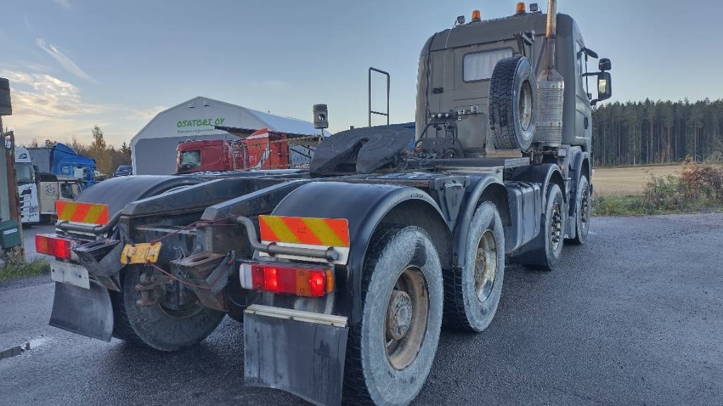 Scania R144 530 8x4 RASKASVETURI  - Tegljač: slika 5 Scania R144 530 8x4 RASKASVETURI  - Tegljač: slika 5