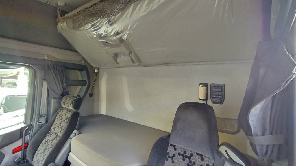 Tegljač Scania R500 6x2 vetoauto, ilmajouset: slika 9
