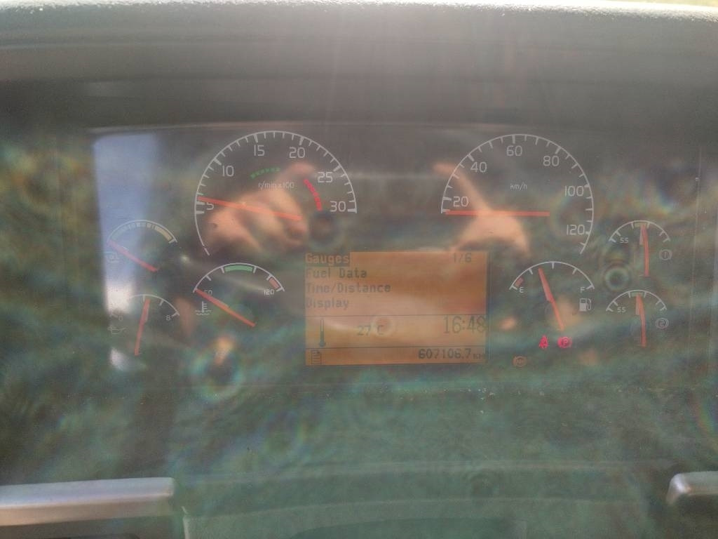 Lizing Volvo FM9 4x2 8,40m pitkä kylkiaukeava kori  Volvo FM9 4x2 8,40m pitkä kylkiaukeava kori: slika 8 Lizing Volvo FM9 4x2 8,40m pitkä kylkiaukeava kori  Volvo FM9 4x2 8,40m pitkä kylkiaukeava kori: slika 8