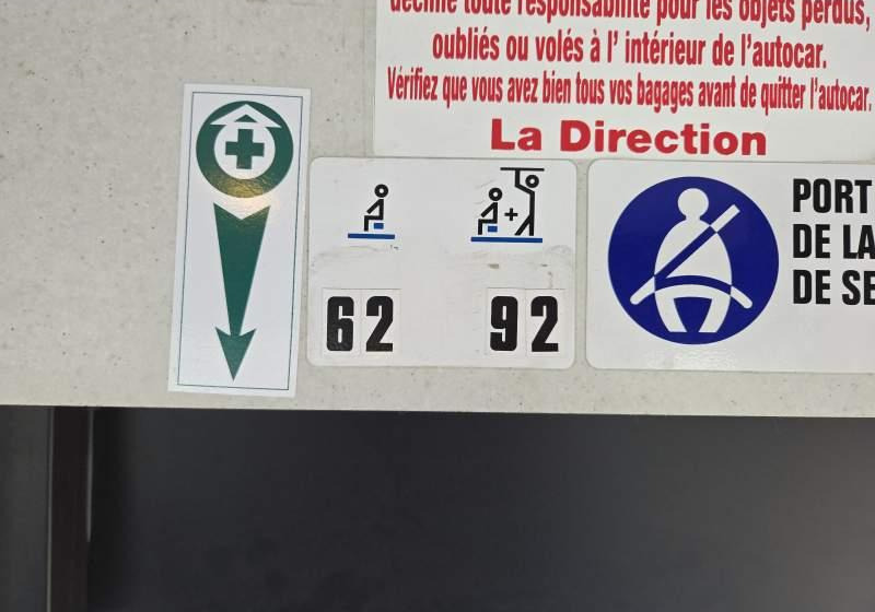 Irisbus AXER / SPROWADZONY/ 62 MIEJSCA + 30 STOJĄCYCH - Prigradski autobus: slika 2 Irisbus AXER / SPROWADZONY/ 62 MIEJSCA + 30 STOJĄCYCH - Prigradski autobus: slika 2