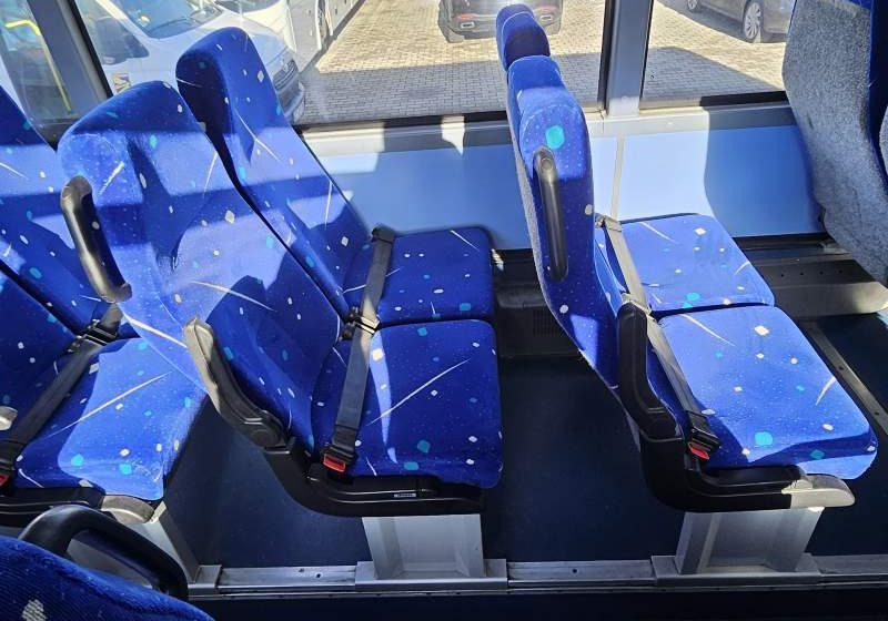 Prigradski autobus Irisbus CROSSWAY/ SPROWADZONY/ KLIMATYZACJA/ MANUAL: slika 13