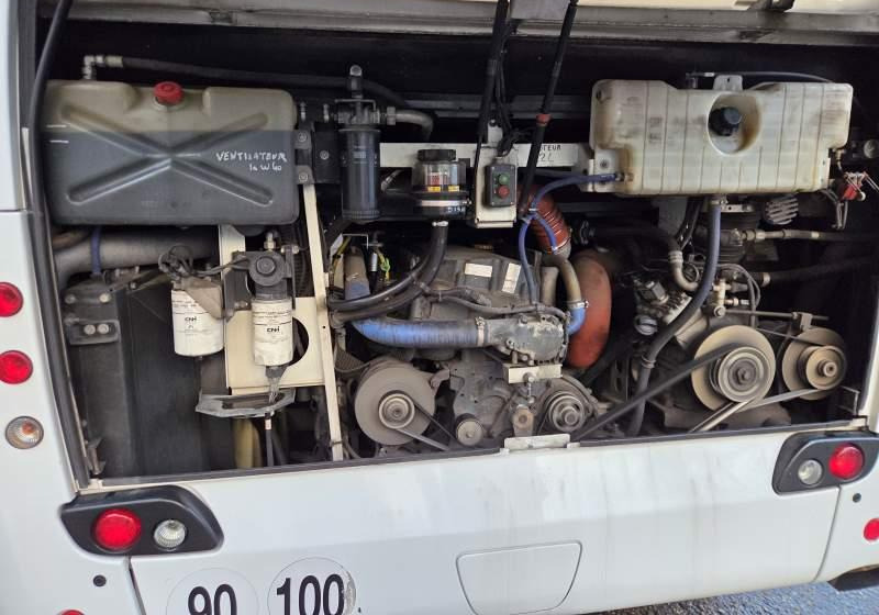 Turistički autobus Irisbus MAGELYS PRO/ SPROWADZONY/ MANUAL / 390 000 KM: slika 17 Turistički autobus Irisbus MAGELYS PRO/ SPROWADZONY/ MANUAL / 390 000 KM: slika 17