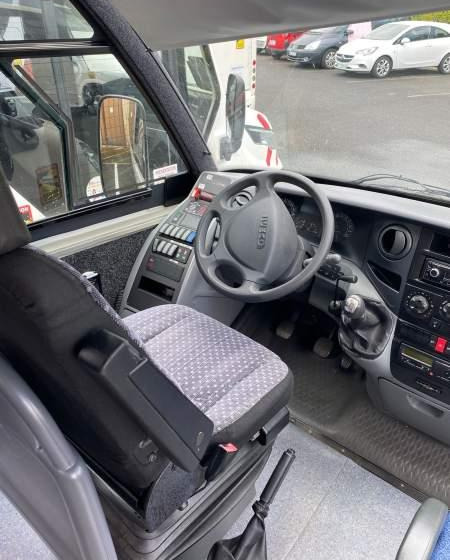 Irisbus WING / 34 MIEJSCA/ KLIMA DLA KIEROWCY/ 3 SZTUKI - Minibus, Putnički kombi: slika 5 Irisbus WING / 34 MIEJSCA/ KLIMA DLA KIEROWCY/ 3 SZTUKI - Minibus, Putnički kombi: slika 5