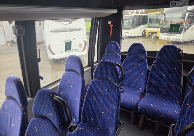 Irisbus WING2 / SPROWADZONY / 34 MIEJSCA/ MANUAL - Minibus, Putnički kombi: slika 4 Irisbus WING2 / SPROWADZONY / 34 MIEJSCA/ MANUAL - Minibus, Putnički kombi: slika 4