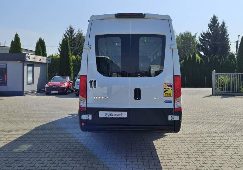 Iveco A60C15 / SPROWADZONE / EURO 6 / 25 000 KM - Minibus, Putnički kombi: slika 5 Iveco A60C15 / SPROWADZONE / EURO 6 / 25 000 KM - Minibus, Putnički kombi: slika 5