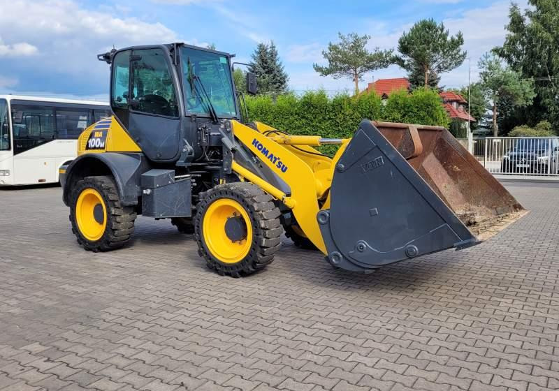 Komatsu WA1 100M / SPROWADZONA Z FRANCJI/ 6 300 MTH - Utovarivač točkaš: slika 1 Komatsu WA1 100M / SPROWADZONA Z FRANCJI/ 6 300 MTH - Utovarivač točkaš: slika 1
