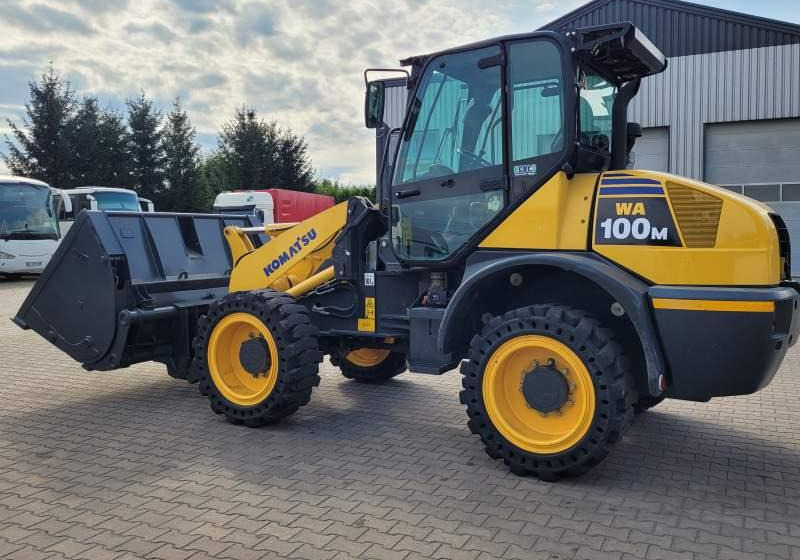 Komatsu WA1 100M / SPROWADZONA Z FRANCJI/ 6 300 MTH - Utovarivač točkaš: slika 3 Komatsu WA1 100M / SPROWADZONA Z FRANCJI/ 6 300 MTH - Utovarivač točkaš: slika 3