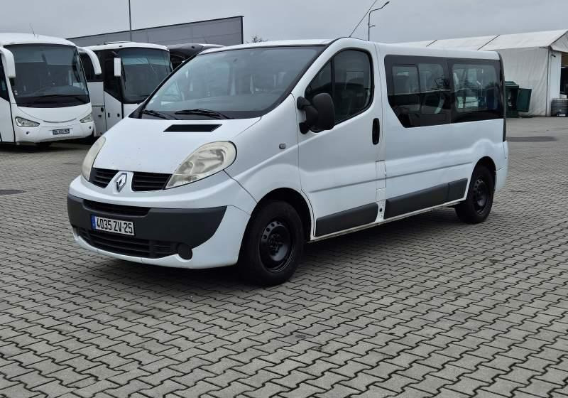 Renault TRAFIC 2.0 DCI 90 COMBI L2H1 / SPROWADZONY - Minibus, Putnički kombi: slika 1 Renault TRAFIC 2.0 DCI 90 COMBI L2H1 / SPROWADZONY - Minibus, Putnički kombi: slika 1