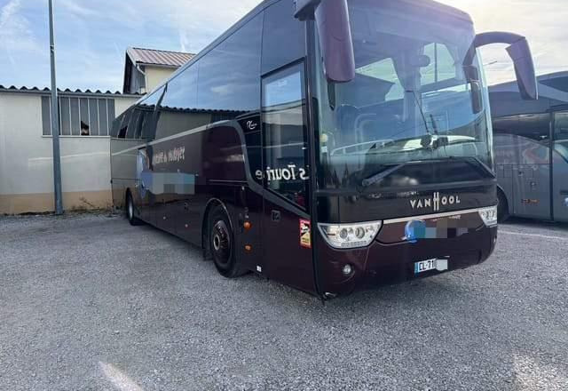 VanHool ALICRON TX16 / SPROWADZONY / 59 MIEJSC/ WC - Turistički autobus: slika 2 VanHool ALICRON TX16 / SPROWADZONY / 59 MIEJSC/ WC - Turistički autobus: slika 2
