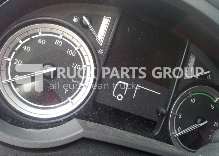 DAF 106XF, CF EURO 6 emission, instrument panel, dashboard, instrume dashboard - Komandna tabla za Kamion: slika 1 DAF 106XF, CF EURO 6 emission, instrument panel, dashboard, instrume dashboard - Komandna tabla za Kamion: slika 1