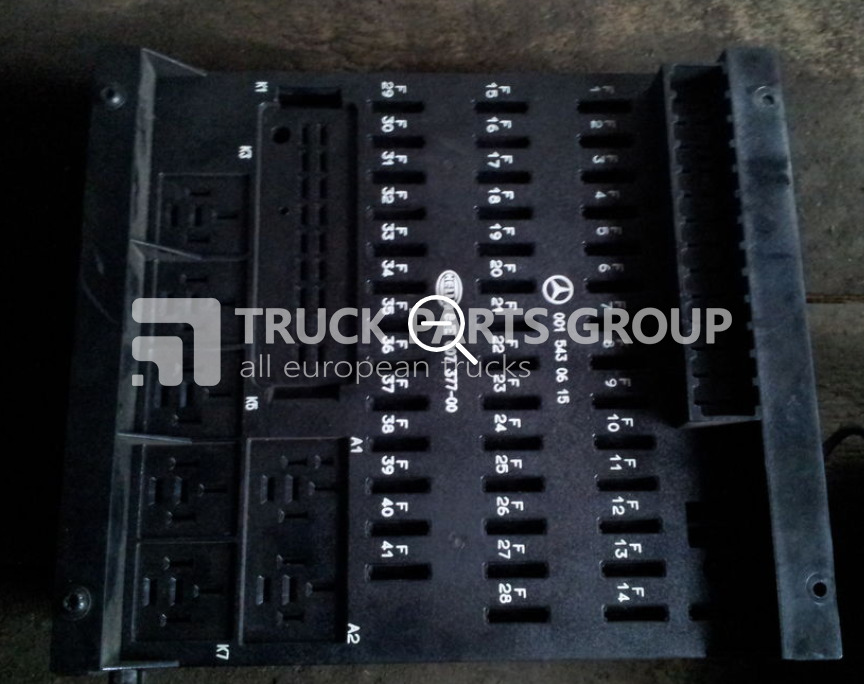 MERCEDES-BENZ Atego EURO2, EURO3 electric center base module OM904LA, OM906LA fuse block - Osigurač za Kamion: slika 1 MERCEDES-BENZ Atego EURO2, EURO3 electric center base module OM904LA, OM906LA fuse block - Osigurač za Kamion: slika 1