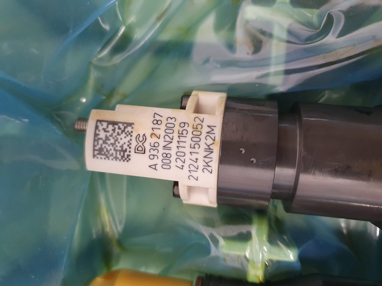 Mercedes Benz Atego OM936LA euro6 injector new or remanufactured 9360701787, 9360702187, 9361787, 9362187, OM936LA, 6 cylinder engine, OM934LA, 4 cylinder engine, BEBJ1C01001, BEBJ1C01002, 9360702187 - Ubrizgač za Kamion: slika 4 Mercedes Benz Atego OM936LA euro6 injector new or remanufactured 9360701787, 9360702187, 9361787, 9362187, OM936LA, 6 cylinder engine, OM934LA, 4 cylinder engine, BEBJ1C01001, BEBJ1C01002, 9360702187 - Ubrizgač za Kamion: slika 4