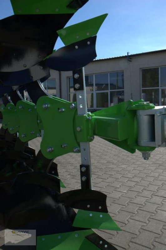 BOMET Drehpflug U064/2 4 Schar 0,30-0,38-0,45m Körperbreite - Plug: slika 3 BOMET Drehpflug U064/2 4 Schar 0,30-0,38-0,45m Körperbreite - Plug: slika 3