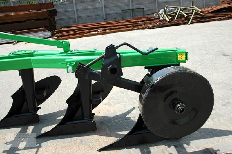 BOMET Rahmenpflug U013/2 4 Schar 0,25m Körperbreite - Plug: slika 2 BOMET Rahmenpflug U013/2 4 Schar 0,25m Körperbreite - Plug: slika 2