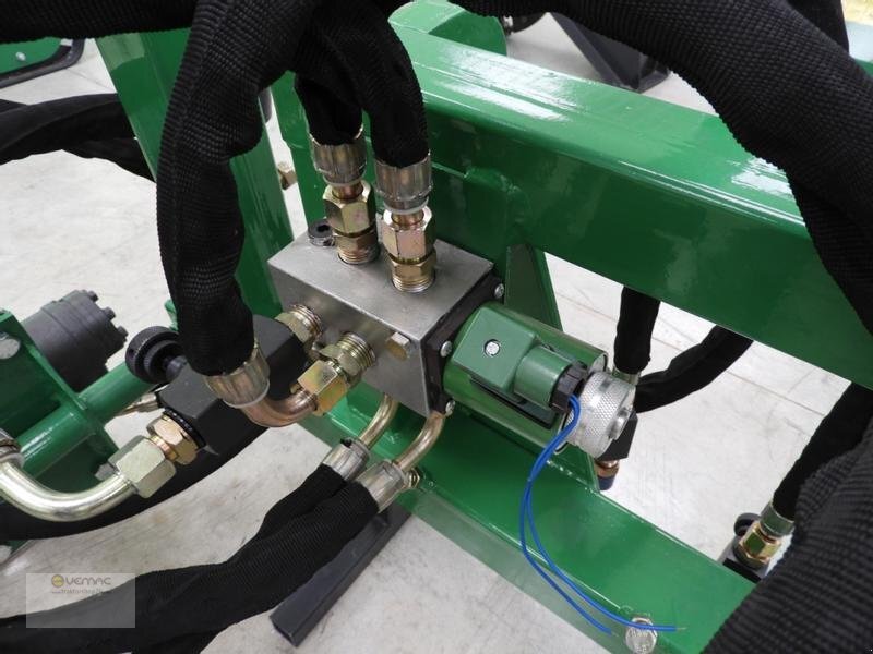 Geo BJ150 Heckenschere 150cm Frontlader Euro Aufnahme Radlader - Tarup/ Mulčer: slika 3 Geo BJ150 Heckenschere 150cm Frontlader Euro Aufnahme Radlader - Tarup/ Mulčer: slika 3