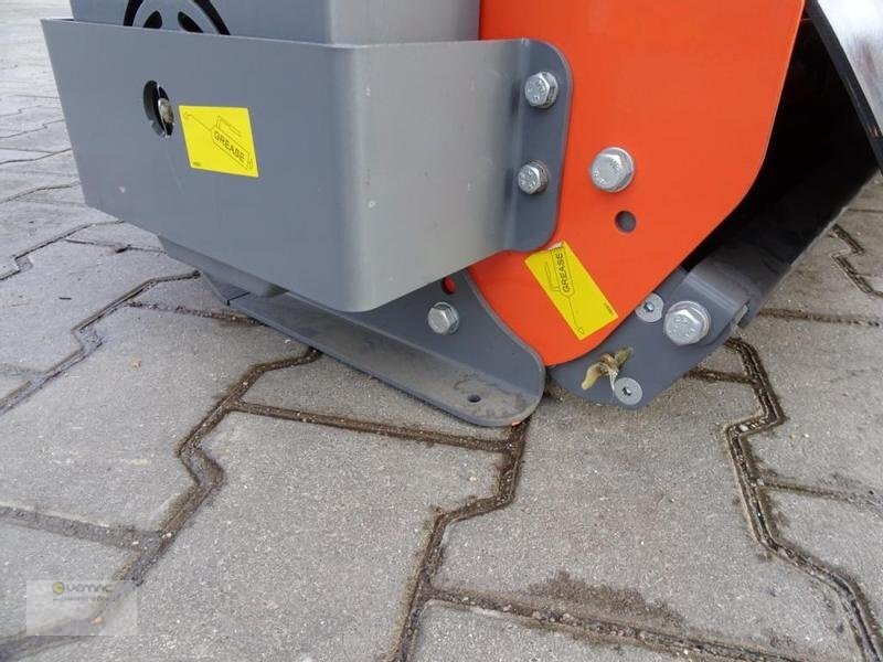 Novu Tarup Vemac Mulcher Schlegelmulcher ML125H 125cm hydraulisch NEU: slika 9 Novu Tarup Vemac Mulcher Schlegelmulcher ML125H 125cm hydraulisch NEU: slika 9
