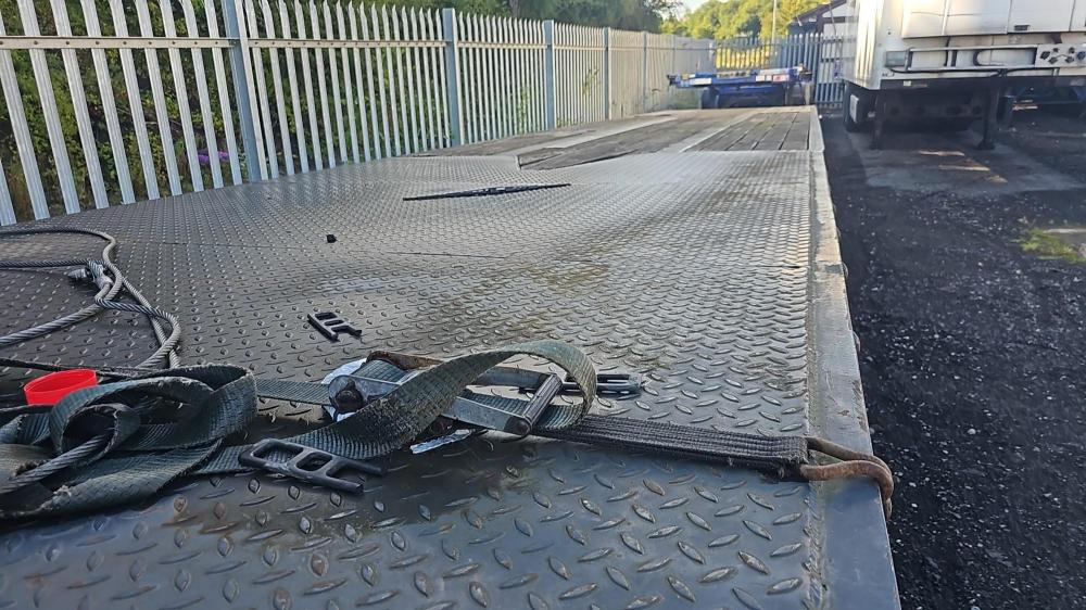 Craven tasker Sloper - Plato poluprikolica: slika 2 Craven tasker Sloper - Plato poluprikolica: slika 2