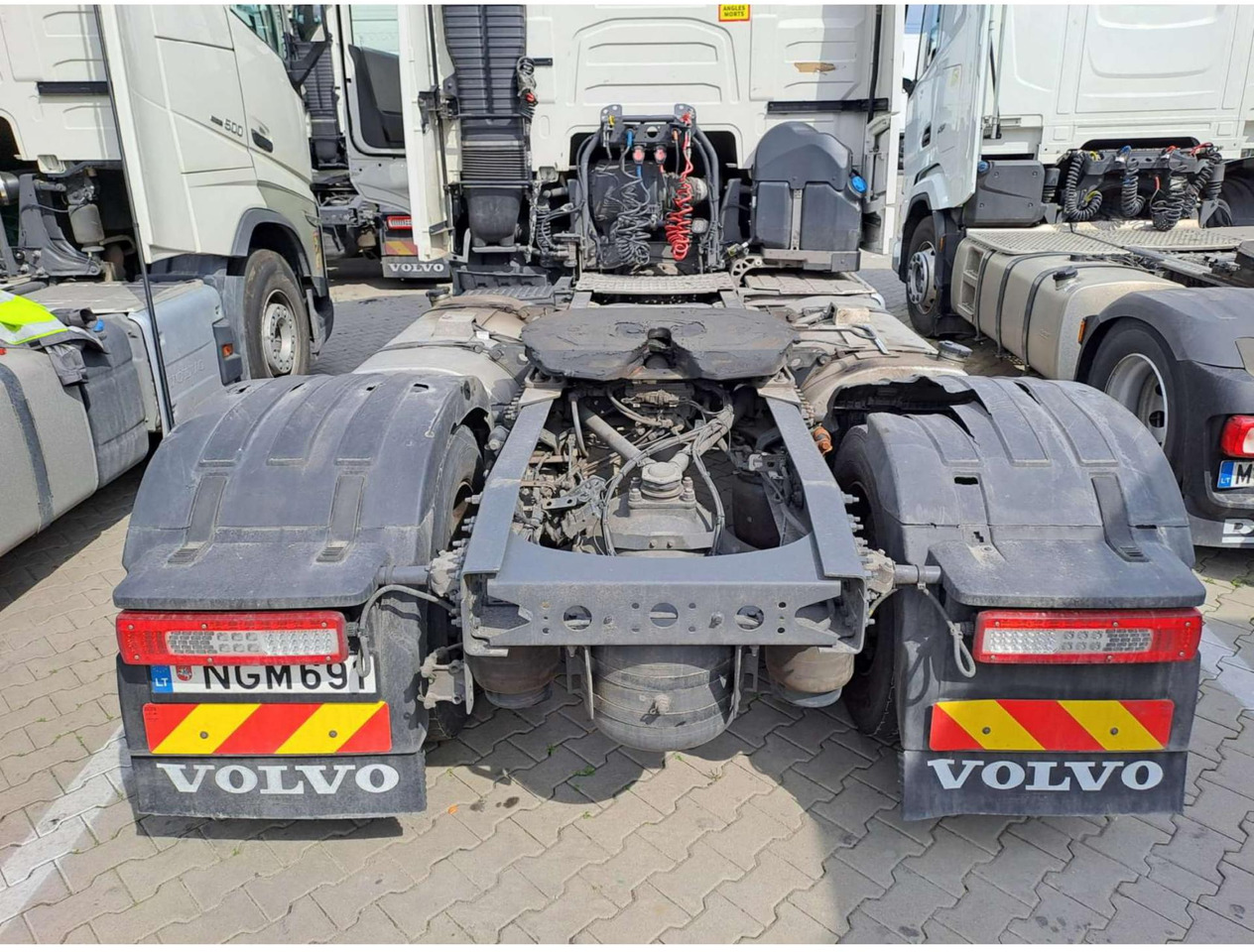 2023 Volvo FH 460 Globetrotter XL Varios i-Save - Tegljač: slika 5 2023 Volvo FH 460 Globetrotter XL Varios i-Save - Tegljač: slika 5