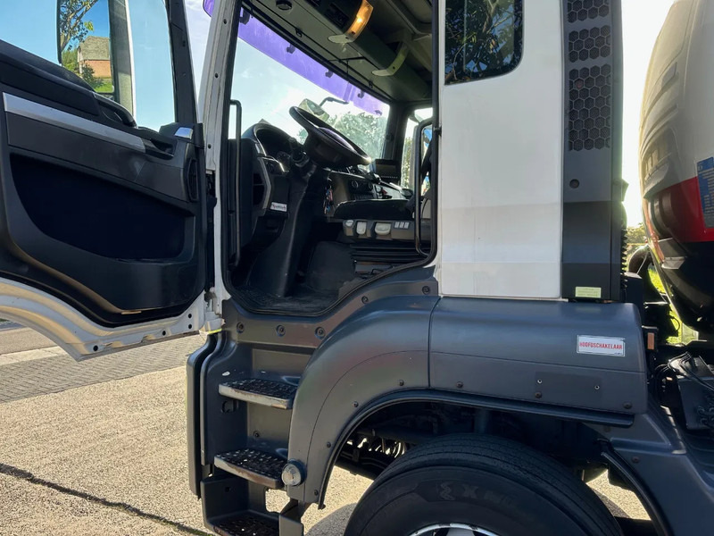 MAN TGS 26.360 / NL TRUCK / EURO 5 / 6x2 / LENK-LIFT / DIJSEL 5 COMP. 23,2 m3 / AUTOMATIC - Kamion cisterna: slika 4 MAN TGS 26.360 / NL TRUCK / EURO 5 / 6x2 / LENK-LIFT / DIJSEL 5 COMP. 23,2 m3 / AUTOMATIC - Kamion cisterna: slika 4