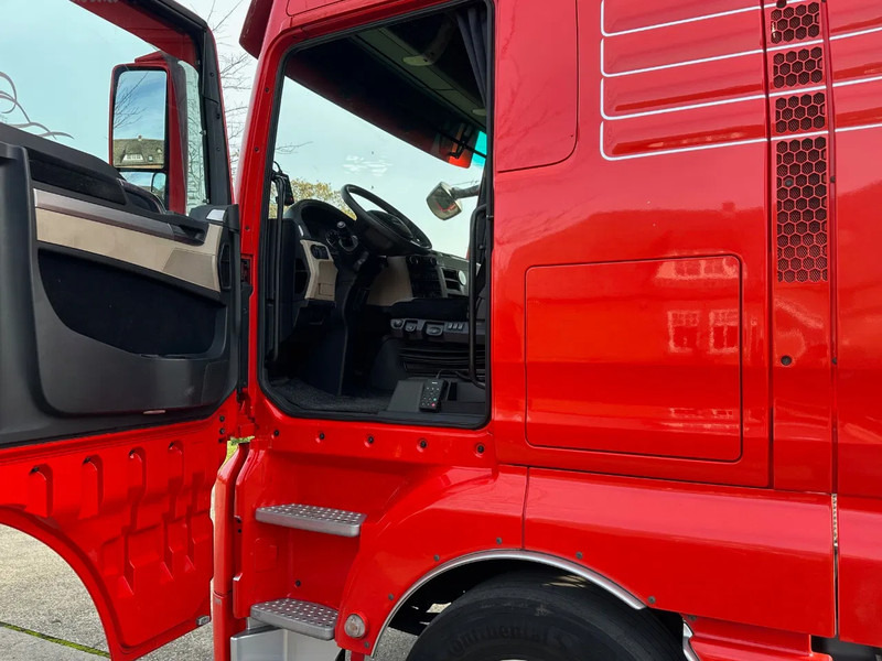 MAN TGX 18.470 / NL TRUCK / 4X2 / 2020 / DOUBLE TANK / XXL CAB / - Tegljač: slika 5 MAN TGX 18.470 / NL TRUCK / 4X2 / 2020 / DOUBLE TANK / XXL CAB / - Tegljač: slika 5