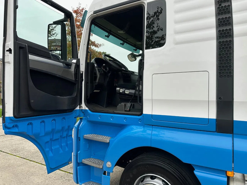 MAN TGX 26.480 / NL TRUCK / RETARDER / EURO 6 / 6X2 / LIFT+STEER AXLE / 60T - Tegljač: slika 4 MAN TGX 26.480 / NL TRUCK / RETARDER / EURO 6 / 6X2 / LIFT+STEER AXLE / 60T - Tegljač: slika 4